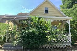 Pre-foreclosure Listing in W 8TH ST MOUNT VERNON, IN 47620