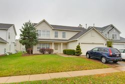 Pre-foreclosure in  MELISSA CIR Romeoville, IL 60446