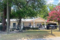 Pre-foreclosure in  11TH ST SW Moultrie, GA 31768
