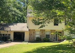 Pre-foreclosure in  BERKSHIRE DR NE Rome, GA 30161