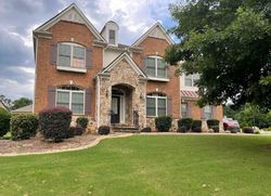 Pre-foreclosure in  NEMOURS WALK NW Kennesaw, GA 30152