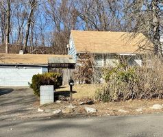  Pitt St, Bridgeport CT