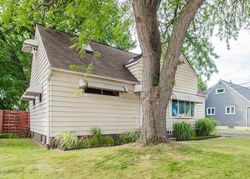 Pre-foreclosure in  SYLVIA DR Brook Park, OH 44142
