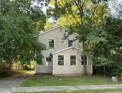 Pre-foreclosure in  EASTON AVE Cleveland, OH 44104