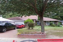 Pre-foreclosure in  IVY POINTE ROW Austell, GA 30168