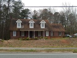 Pre-foreclosure in  OLD ALABAMA RD SW Mableton, GA 30126