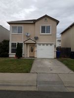 Pre-foreclosure in  ASHLEY OAKS CT Sacramento, CA 95815
