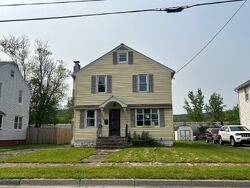 Pre-foreclosure in  DICKSON ST Endicott, NY 13760