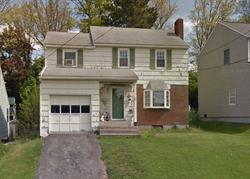 Pre-foreclosure in  CRESCENT DR Endicott, NY 13760