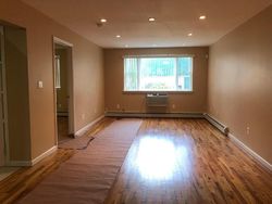 Pre-foreclosure in  VINCENT AVE Bronx, NY 10465