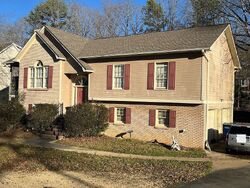  Kentwood Ln, Alabaster AL