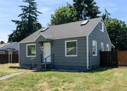 Pre-foreclosure in  LAFAYETTE ST S Tacoma, WA 98444