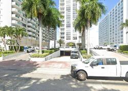 Pre-foreclosure in  WEST AVE  Miami Beach, FL 33139