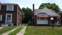 Pre-foreclosure in  GREELEY ST Highland Park, MI 48203