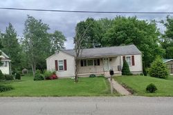 Pre-foreclosure in  YALE ST Jeannette, PA 15644