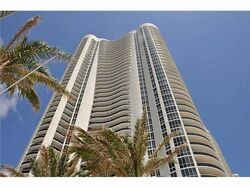Pre-foreclosure in  COLLINS AVE  North Miami Beach, FL 33160