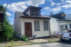 Pre-foreclosure in  STRAUBS LN Pittsburgh, PA 15212