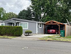 Pre-foreclosure in  SW HALL BLVD Beaverton, OR 97005