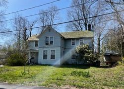 Pre-foreclosure in  GULLY LANDING RD Miller Place, NY 11764