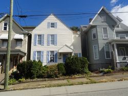 Pre-foreclosure Listing in FROTHINGHAM AVE JEANNETTE, PA 15644