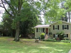 Pre-foreclosure in  5TH ST N Pell City, AL 35125