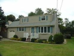 Pre-foreclosure in  S CENTRAL AVE South Plainfield, NJ 07080