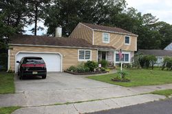 Pre-foreclosure in  SPRING LN Absecon, NJ 08201