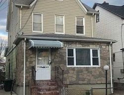 Pre-foreclosure in  211TH ST Cambria Heights, NY 11411