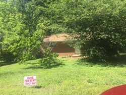 Pre-foreclosure in  TWIN AVE Gastonia, NC 28052