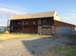 Pre-foreclosure in  E 1014 RD Canute, OK 73626