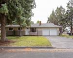 Pre-foreclosure in  SW 16TH ST Redmond, OR 97756