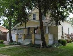 Pre-foreclosure in  E POPLAR ST Normal, IL 61761