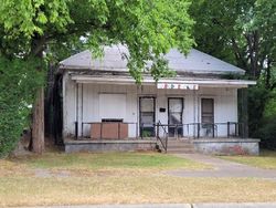 Pre-foreclosure in  W 11TH ST Little Rock, AR 72202