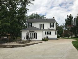 Pre-foreclosure Listing in N JACKSON ST MORRISON, IL 61270