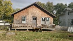 Pre-foreclosure Listing in ALBANY ST ERIE, IL 61250