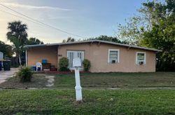 Pre-foreclosure in  GOLFVIEW CT Fort Pierce, FL 34950