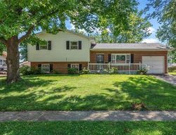 Pre-foreclosure in  KASKASKIA DR Springfield, IL 62702