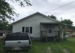 Pre-foreclosure in  N VOLLINTINE AVE Taylorville, IL 62568