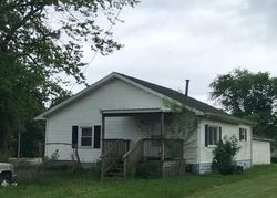 Pre-foreclosure Listing in N VOLLINTINE AVE TAYLORVILLE, IL 62568