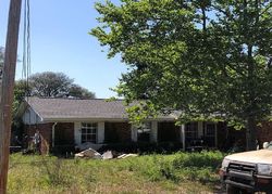 Pre-foreclosure in  OAKEY CT Navarre, FL 32566