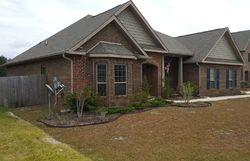 Pre-foreclosure in  WINNERS GAIT CIR Milton, FL 32571