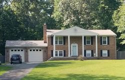 Pre-foreclosure in  BROOK DR Waldorf, MD 20603