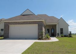 Pre-foreclosure in  GENTLE ISLAND DR Broussard, LA 70518