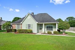 Pre-foreclosure in  MAYER ST Walker, LA 70785