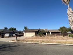 Pre-foreclosure in  LA CRESENTA DR Bakersfield, CA 93312