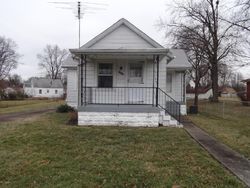 Pre-foreclosure in  MATHEIS LN Louisville, KY 40216