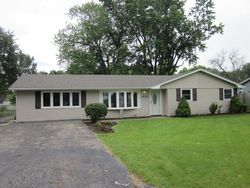 Pre-foreclosure in  JOHN KIRKHAM DR Romeoville, IL 60446