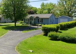 Pre-foreclosure in  BARNES RD Aurora, IL 60506