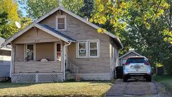 Pre-foreclosure in  ISABELLA ST Sioux City, IA 51103