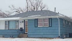 Pre-foreclosure in  48TH ST NE Cedar Rapids, IA 52402